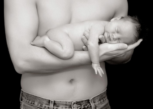 Bebe Con Papa Mateo Bueno Abogado